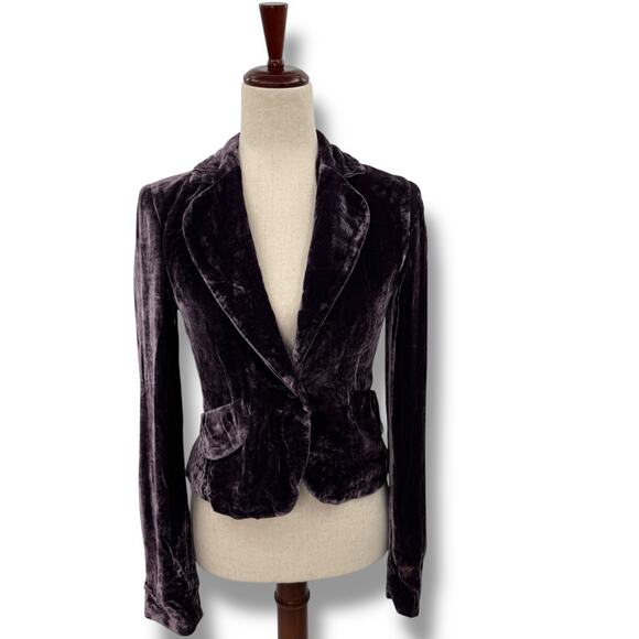 BCBG MaxAzria Dark Purple Velvet Blazer Size XS Button Front Jacket Silk Blend - Picture 2 of 9
